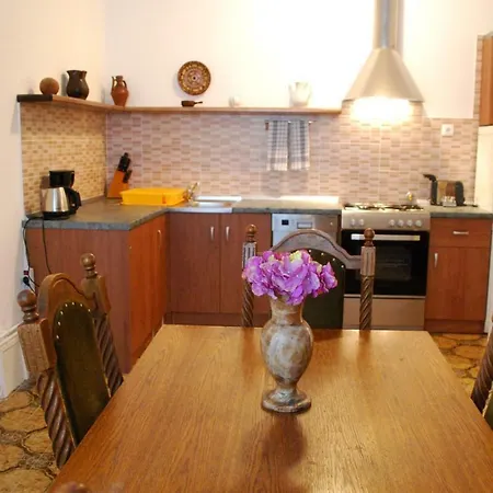 Park Pomerio Apartment Rijeka